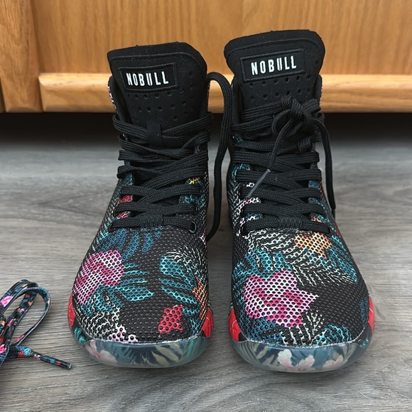 Like New NOBULL outwork high top in tropical midnight - Picture 2 of 8